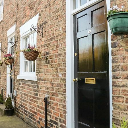 Court Cottage リポン エクステリア 写真