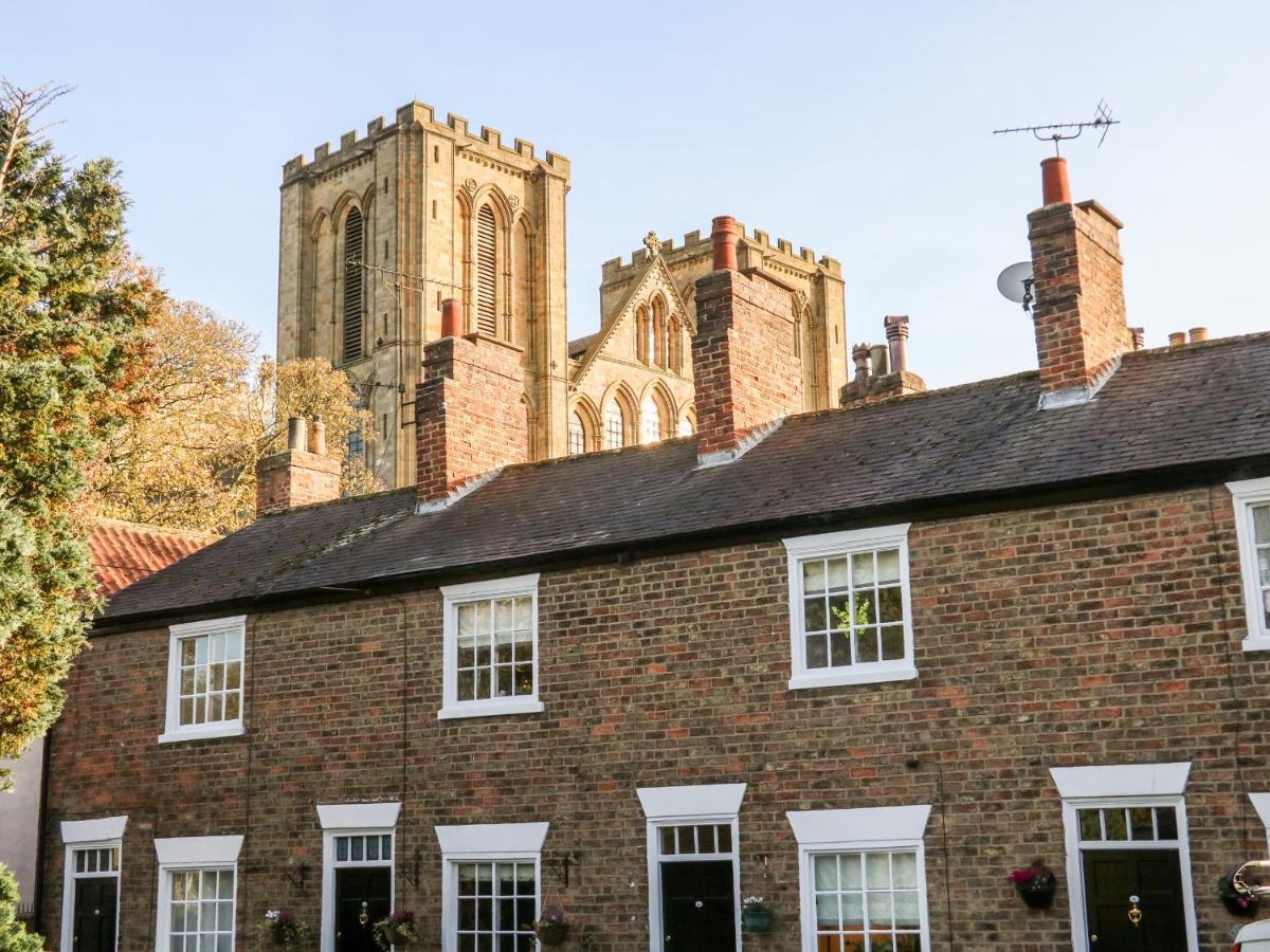 Court Cottage リポン エクステリア 写真